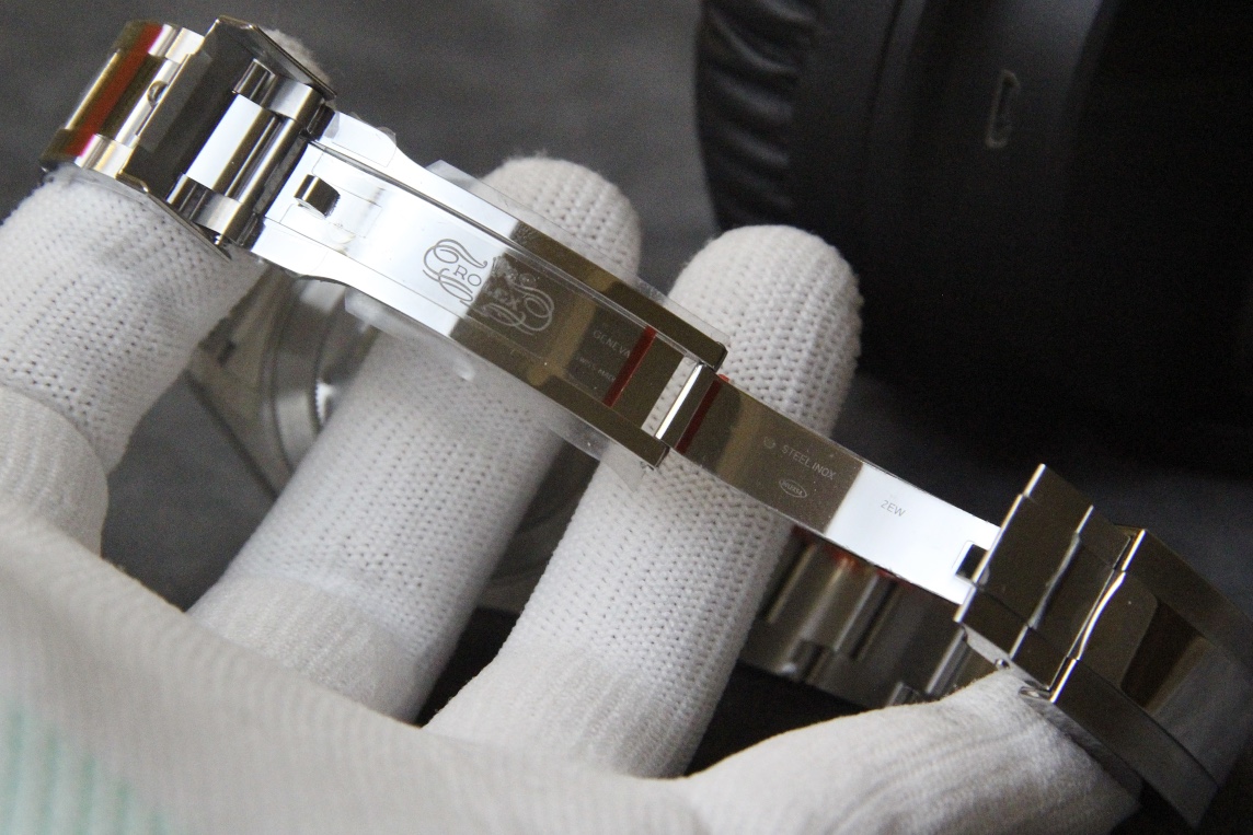 Rolex Oyster Perpetual Submariner Date Men’s Watch - 图片 4